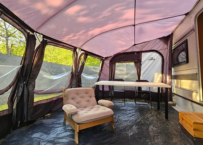 Skansen אתר קמפינג *